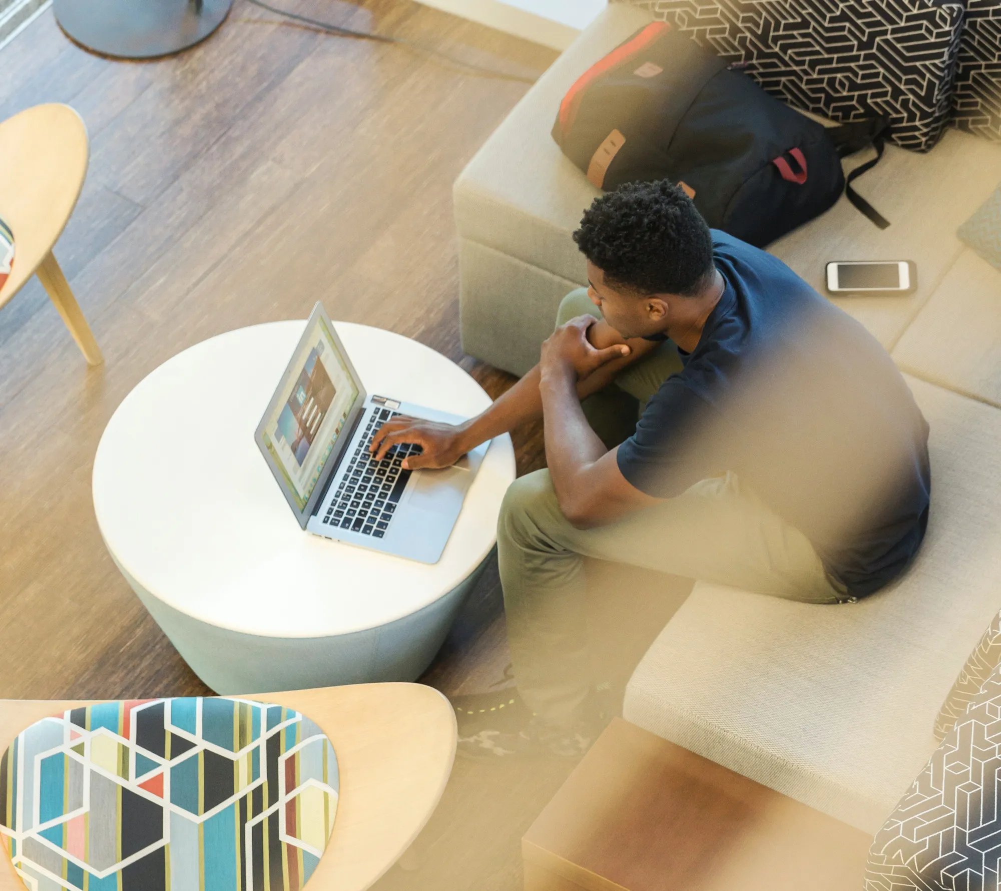 Men in a laptop